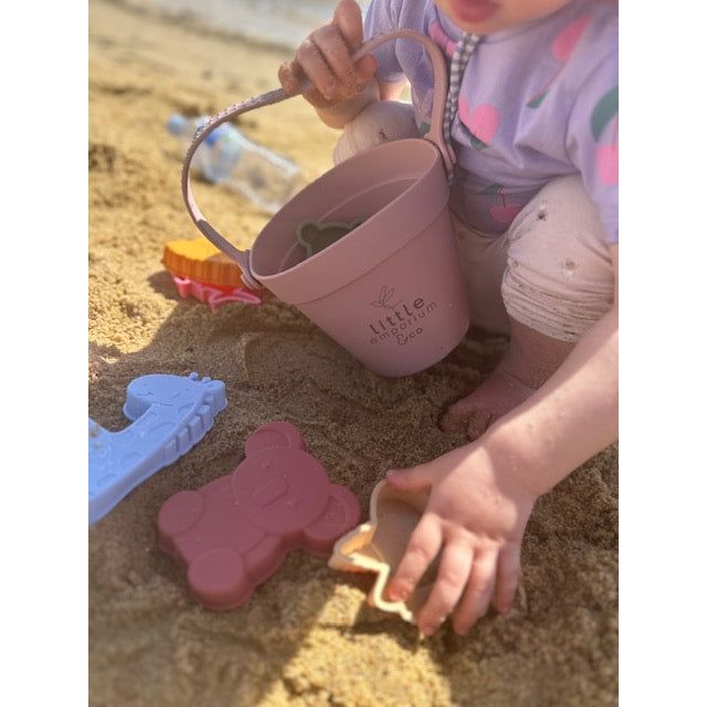 Little Emporium Beach Adventure Kit
