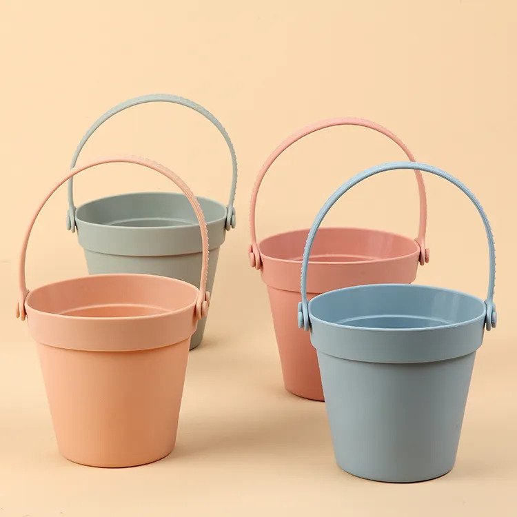 Little Emporium Beach Adventure Kit